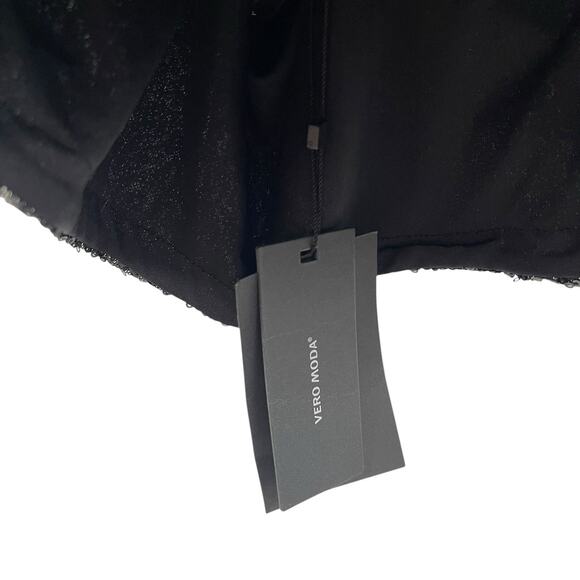 Black Sequin Crop Top Medium Cross Back Strappy Vero Moda $49 - Picture 3 of 8